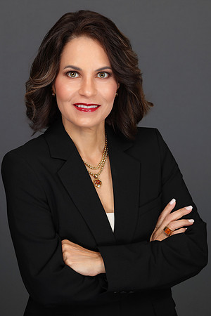 Maria Munoz Headshots-4