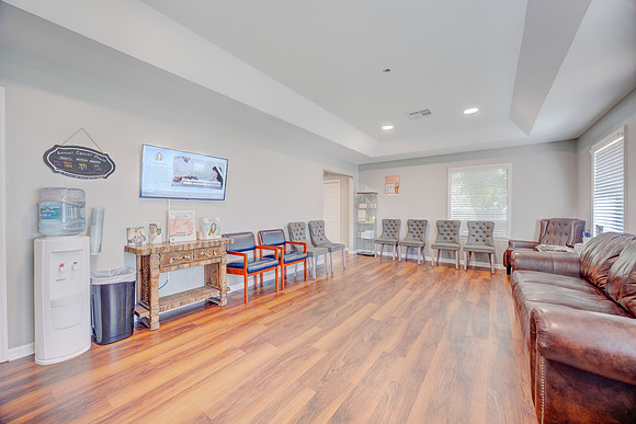 Suncoast Skin Winter Haven Location-3