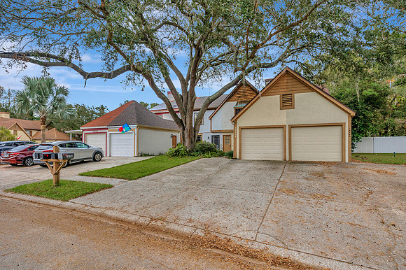 Brownlee 16106 Dawnview Dr.-1