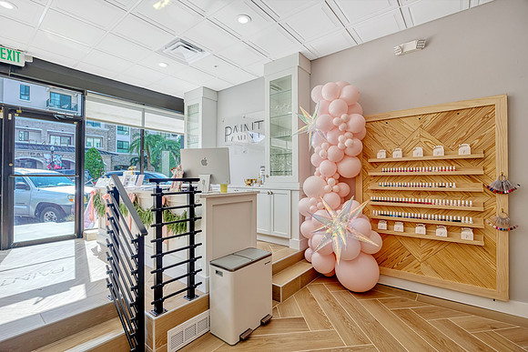 Glenn Construction Paint Nail Bar Tampa FINAL-13