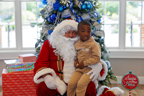 Grand Hampton Christmas 2024-164