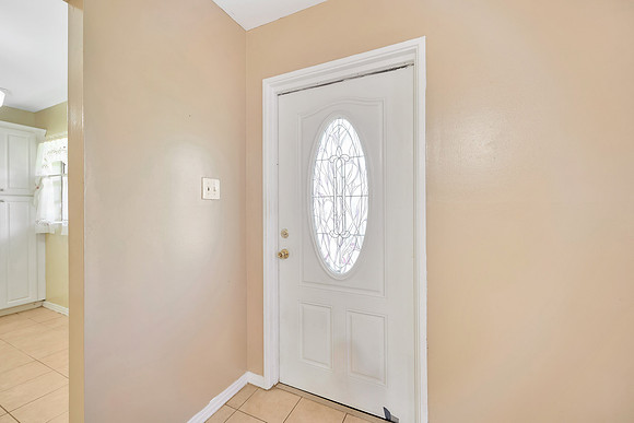 Leeann Sack 6005 Francis Dr.-9