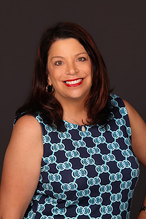 Stephanie Koch Business Headshots-21
