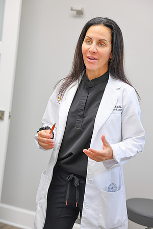 Suncoast Skin Lakeland Julie Esquinaldo-15