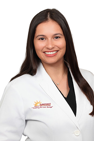 Alexis Franco Headshot White 1