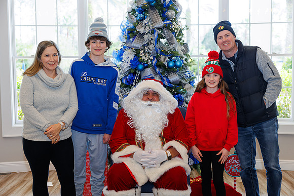 Grand Hampton Christmas 2024-162