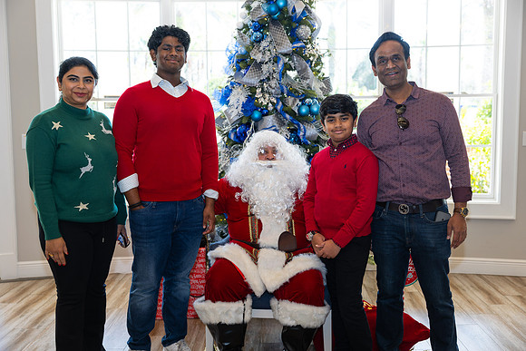 Grand Hampton Christmas 2024-79