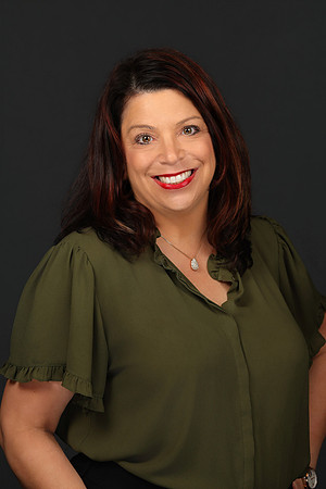 Stephanie Koch Business Headshots-4