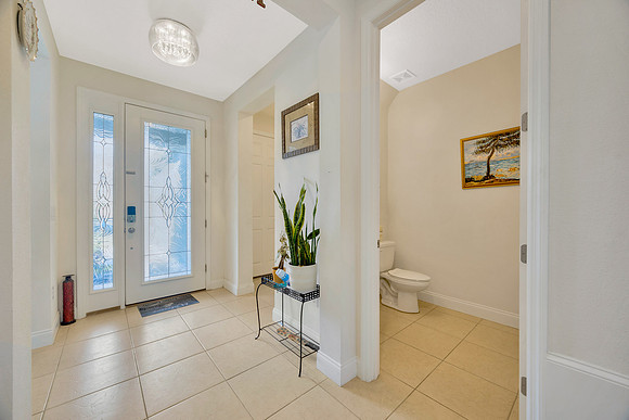 Leeann 9091 Spruce Creek Cir-6