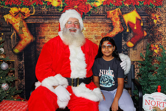 Live Oak Christmas December 14th 2024-20