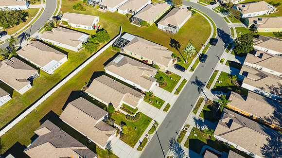 Linda Urban 2852 Banyan Hill Ln-8