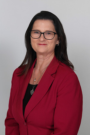 FCS Julie Brown Headshot-2