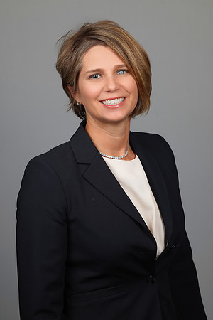FCS Amy Ming Headshot-1