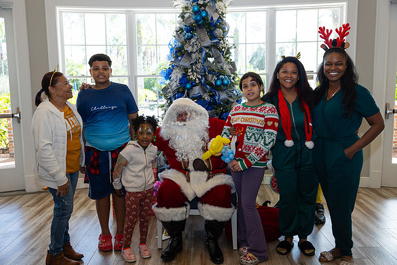 Grand Hampton Christmas 2024-87