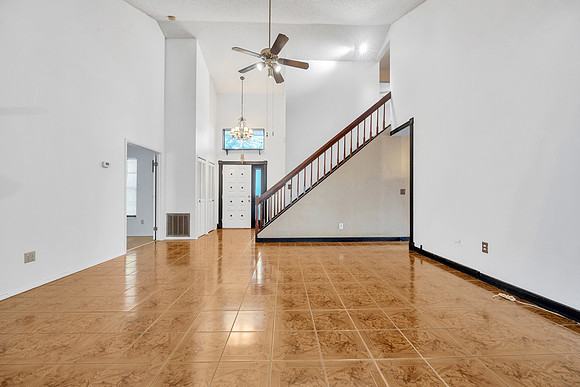 Sean Comito 10322 Turkey Oak Dr-4