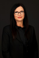 Angela Reimer Headshot-1