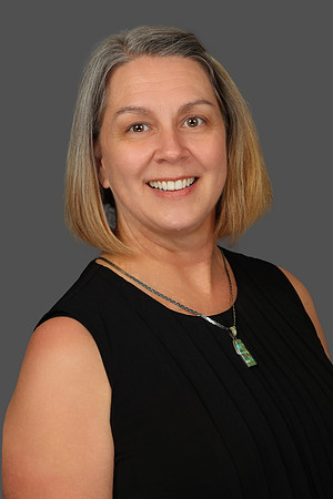 Mary Wiley Headshot-1