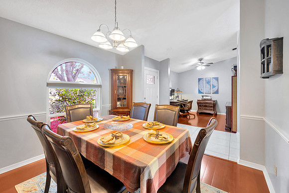 Lynn Davis 1414 Monte Lake Dr.-39