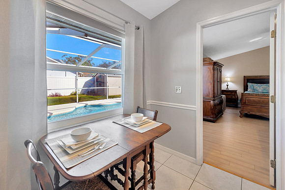 Lynn Davis 1414 Monte Lake Dr.-15