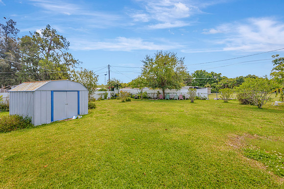 Leeann Sack 6005 Francis Dr.-25