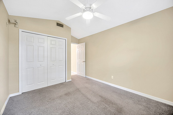 Brownlee Group 4304 Barret Ave-8