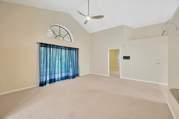 Heather Moore 10926 Kenmore Dr.-17