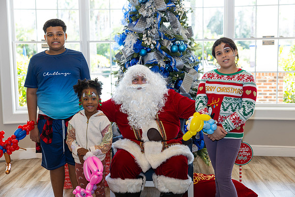 Grand Hampton Christmas 2024-85