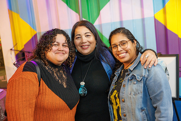 Liz Imagine Healing Art Launch 2025-87