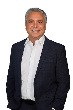 Alfred Gronovius White BG 4
