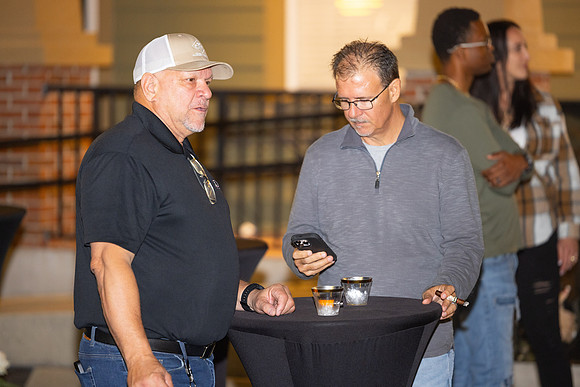 Glenn Law Group Ribbon Cutting-121