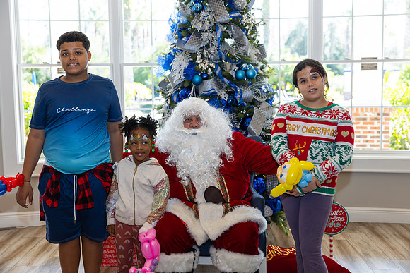 Grand Hampton Christmas 2024-84