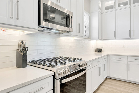 Dev 5351 Bridge St. Unit 100-28