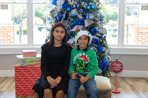 Grand Hampton Christmas 2024-7