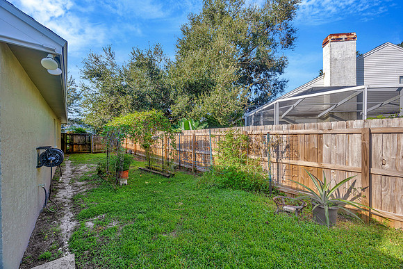Brownlee Group 4304 Barret Ave-28
