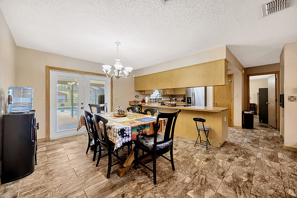 Tyler Carpenter 37404 Orange Valley Ln-8