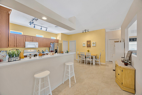 Linda Urban 8137 Ponkan Rd-34