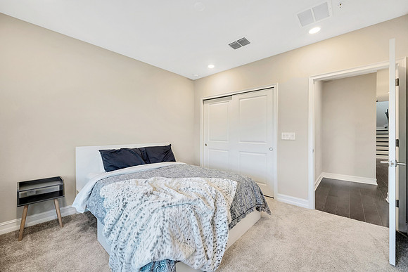 Dev 5351 Bridge St. Unit 100-41