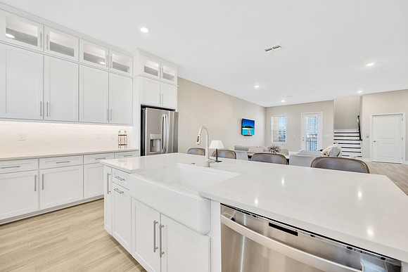 Dev 5351 Bridge St. Unit 100-29