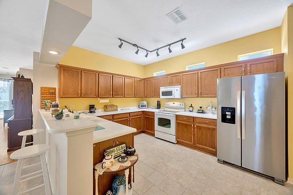 Linda Urban 8137 Ponkan Rd-37