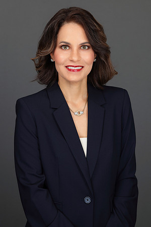 Maria Munoz Headshots-22