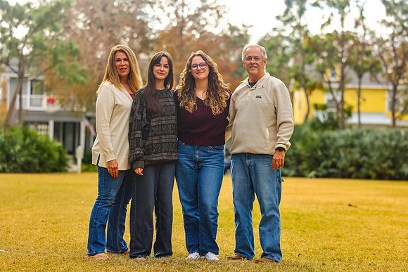 Howard Family Portraits 2024-1