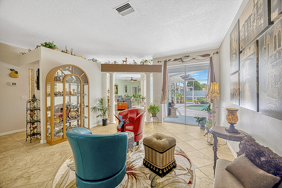 Candy Updated 22725 Arborglen Ct-2
