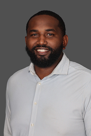 Chris Pooler Headshot-1