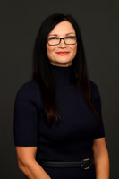 Angela Reimer Headshot-19