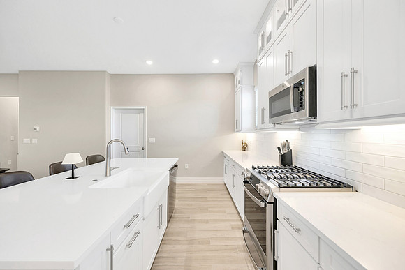 Dev 5351 Bridge St. Unit 100-24