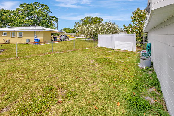 Leeann Sack 6005 Francis Dr.-26