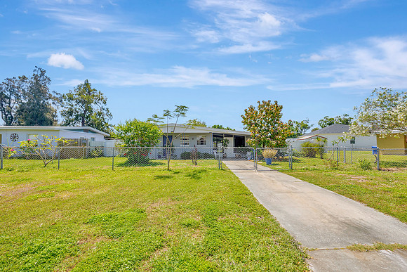 Leeann Sack 6005 Francis Dr.-2