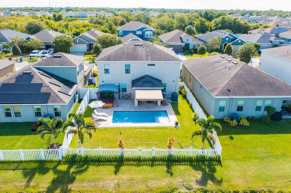 Vargas Grand Kempston Dr.-59