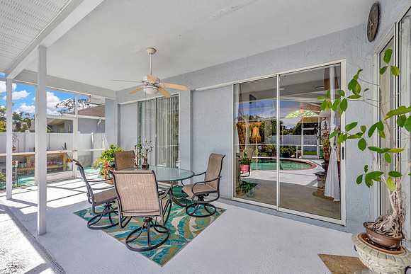 Candy Updated 22725 Arborglen Ct-8