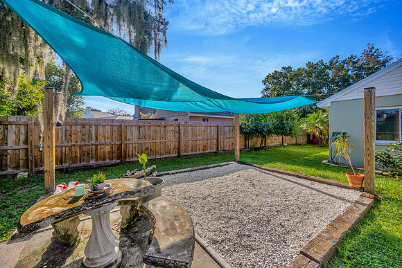 Brownlee Group 4304 Barret Ave-30